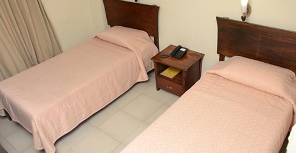 Isabel Suites Laoag Chambre photo