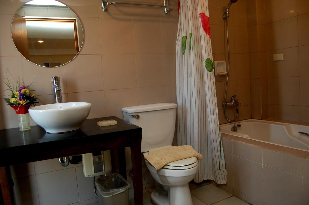 Isabel Suites Laoag Chambre photo
